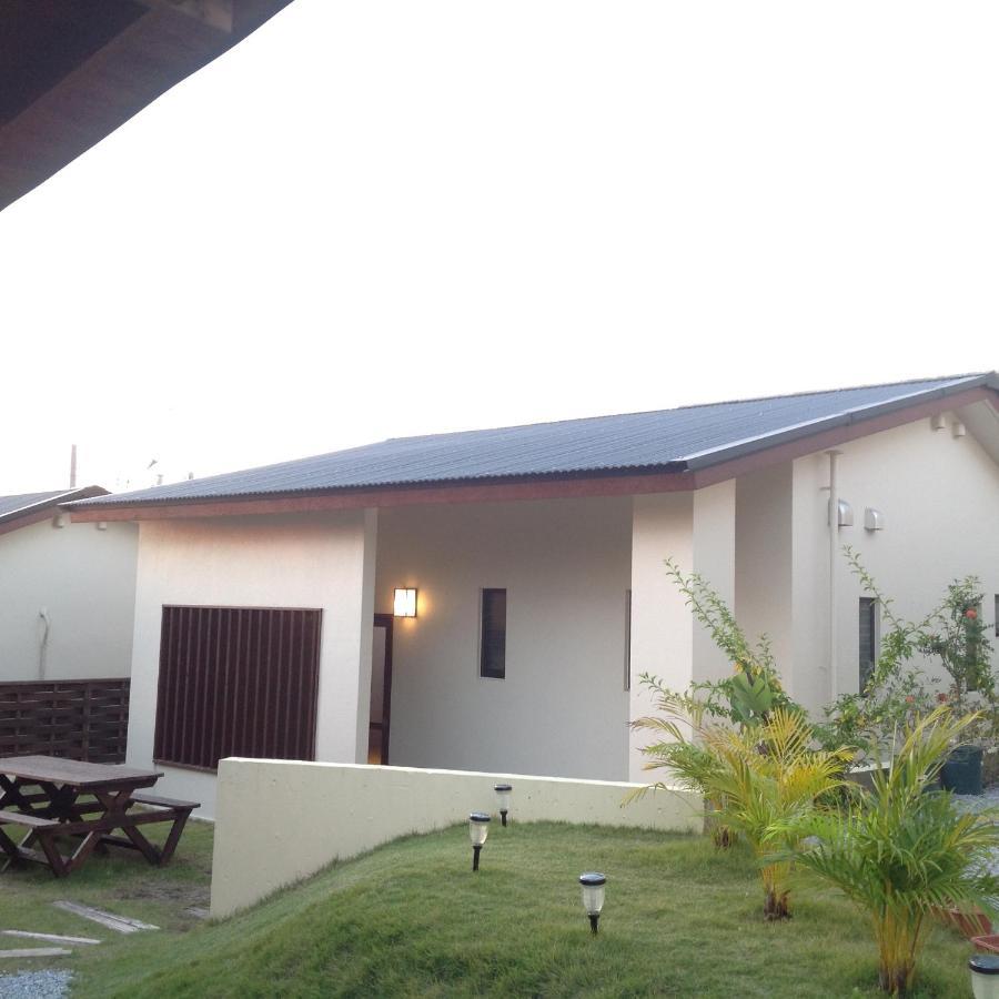 Seven Village Motobu Luaran gambar